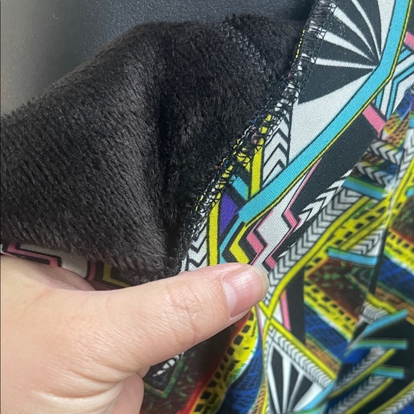 Geometric Patterned Pants - Picture 5 of 7